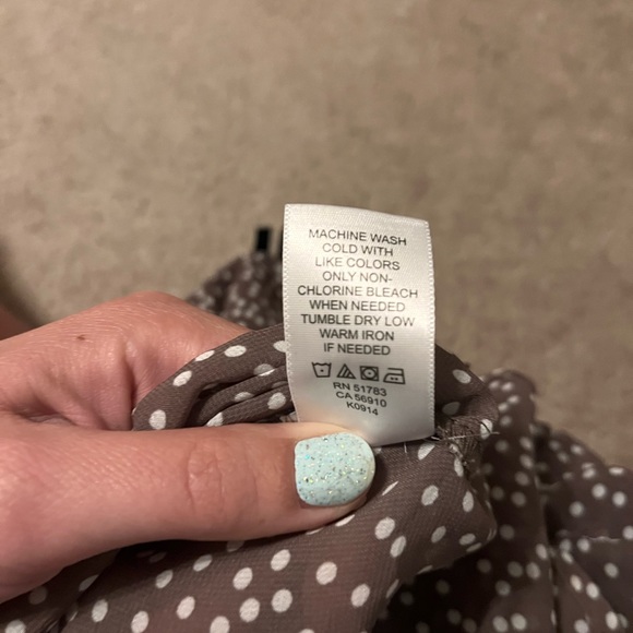 Maurice’s polka dot blouse - Picture 4 of 9